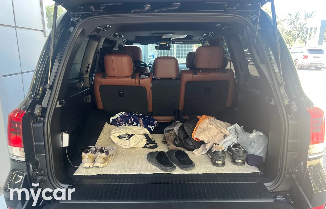 Toyota Land Cruiser 2020