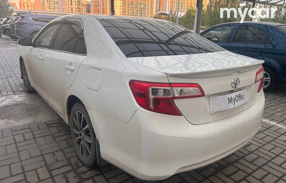 Toyota Camry 2012