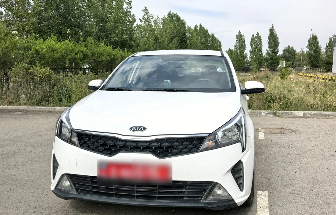 Kia Rio 2021