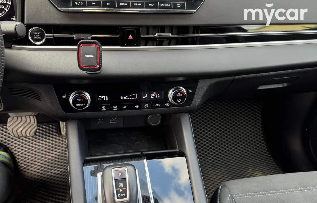 Mitsubishi Outlander 2023