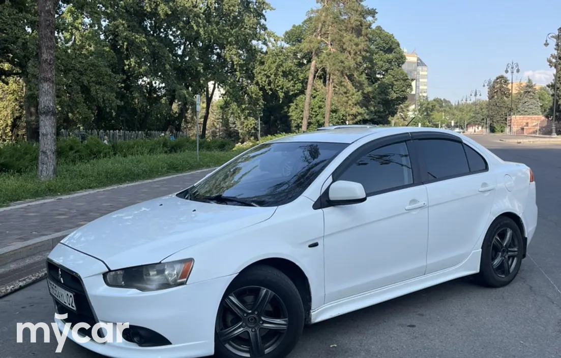 Mitsubishi Lancer 2011