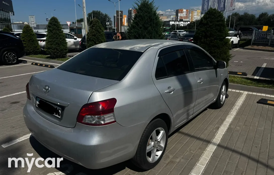 Toyota Yaris 2008