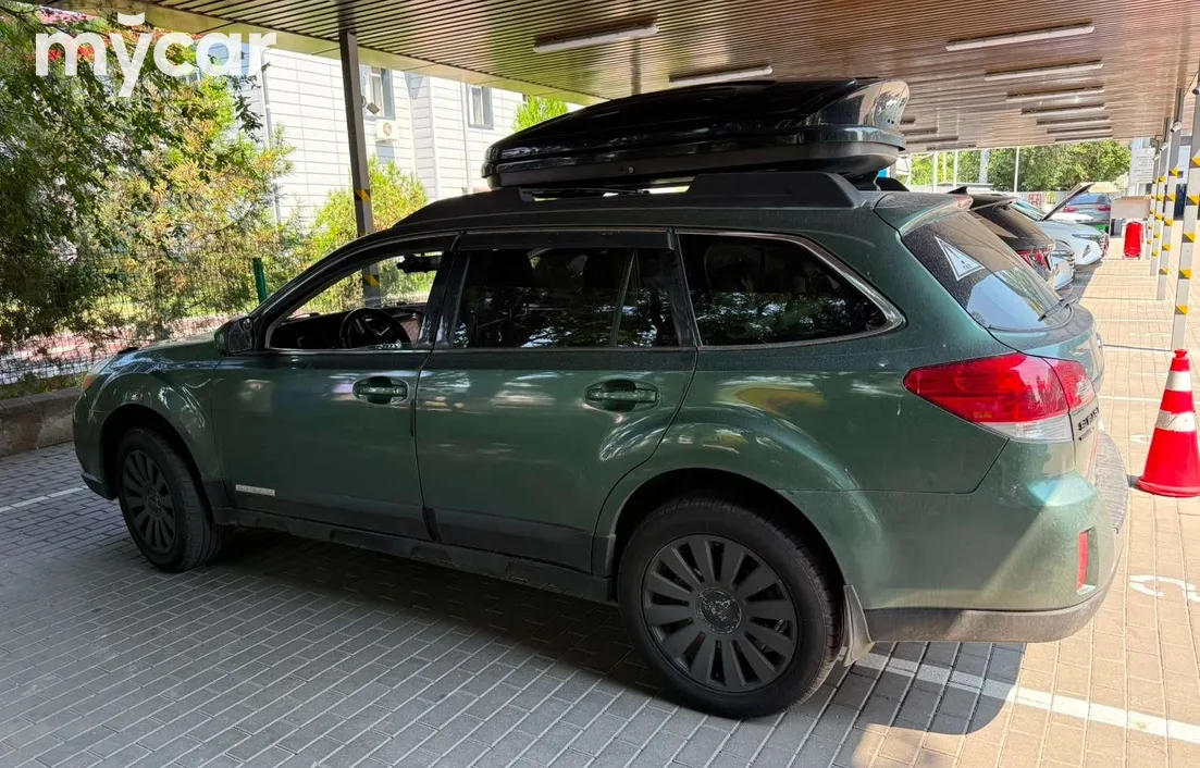 Subaru Outback 2011