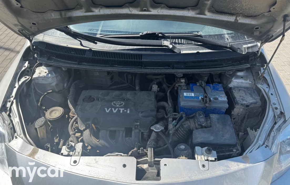 Toyota Yaris 2008