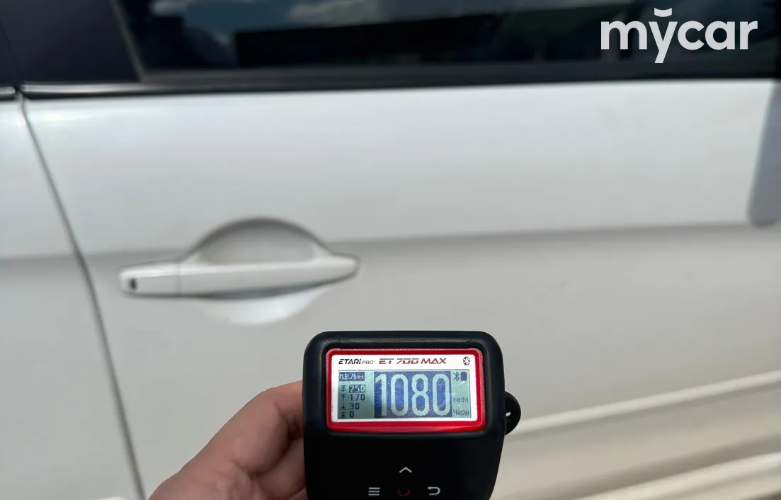 Mitsubishi Outlander 2011