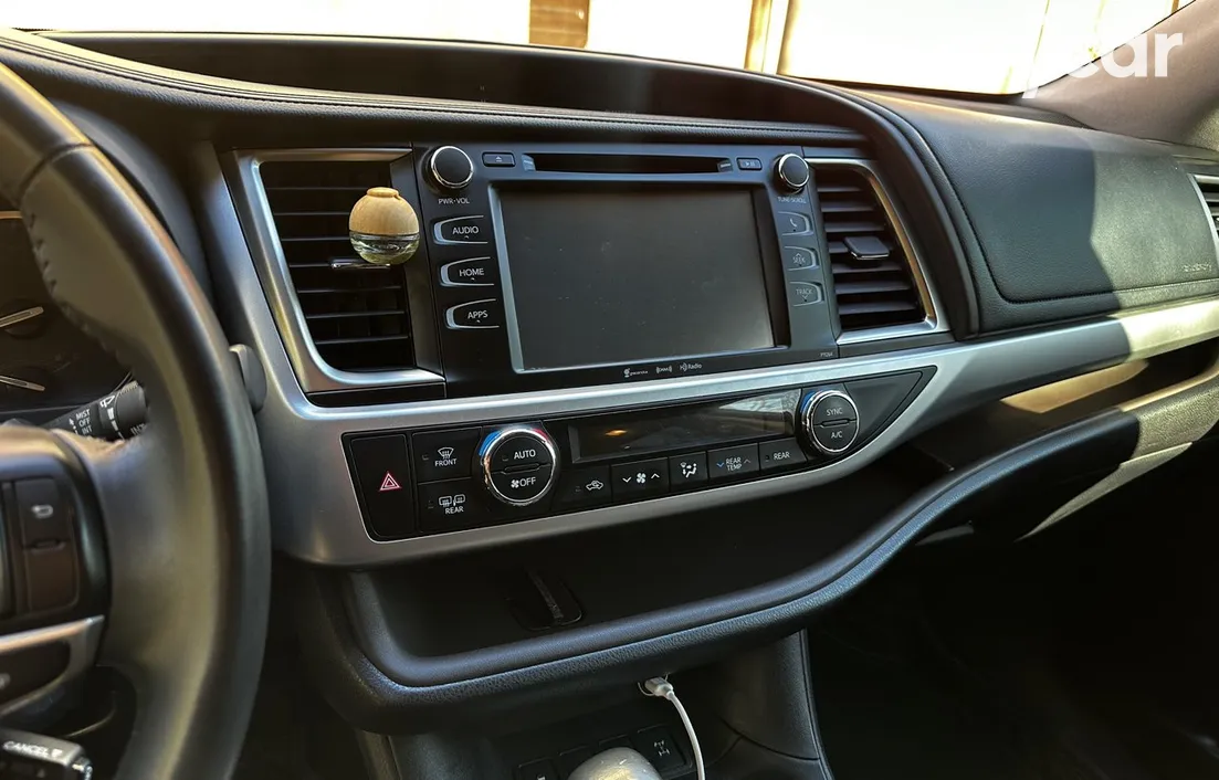 Toyota Highlander 2016