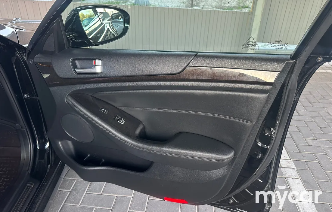 Kia K7 2012