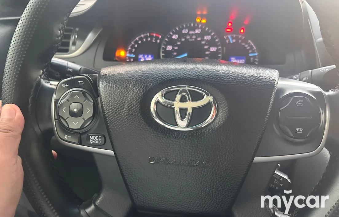 Toyota Camry 2012