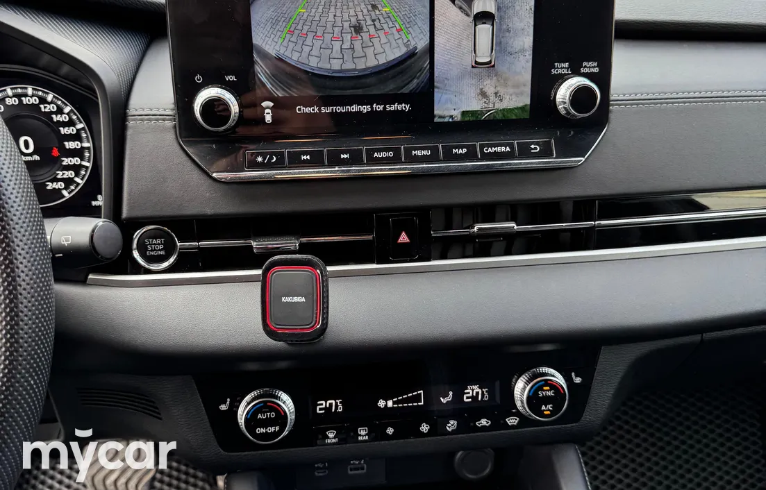 Mitsubishi Outlander 2023