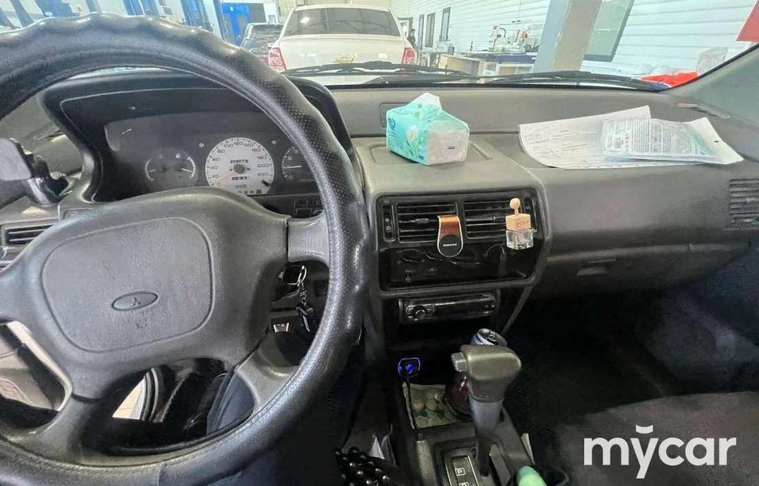 Mitsubishi Space Wagon 1992