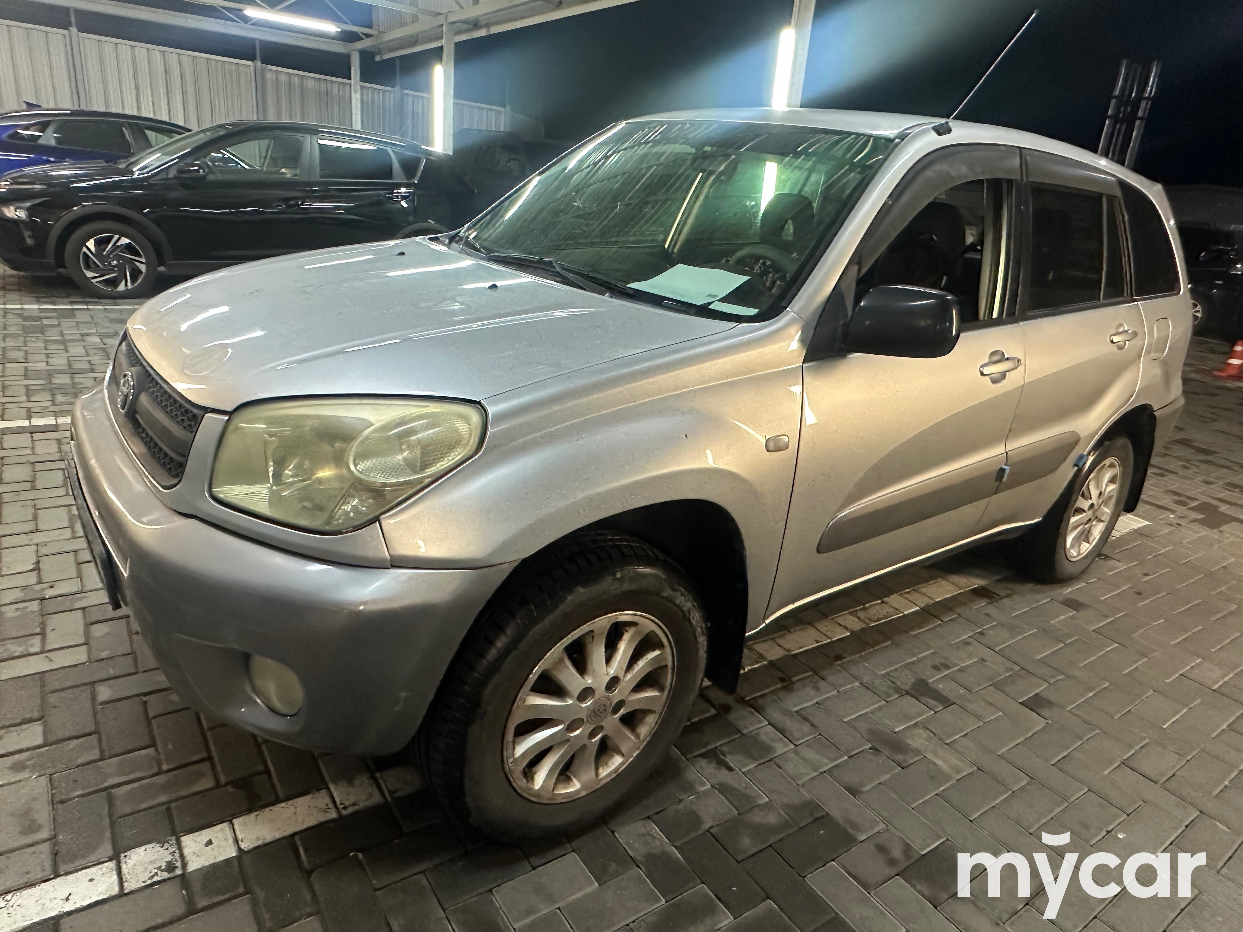 Toyota RAV4 2004