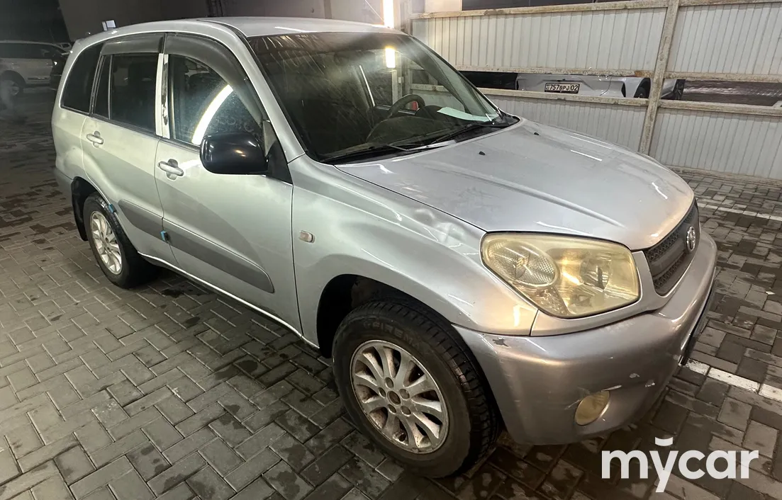 Toyota RAV4 2004