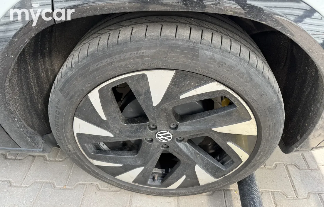 Volkswagen ID.6 2022