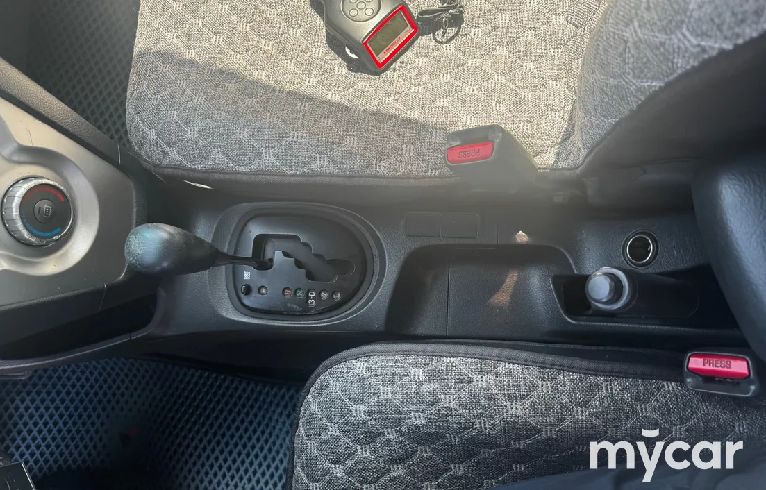 Toyota Yaris 2008