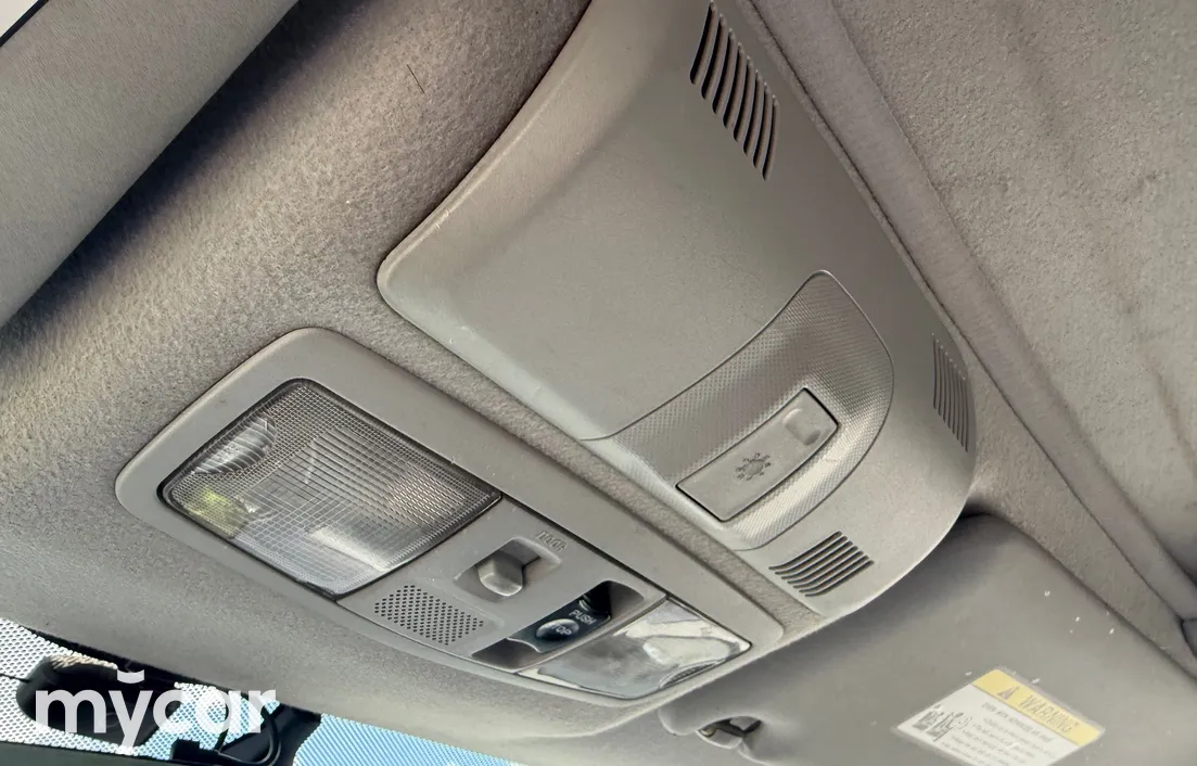 Mitsubishi Outlander 2011