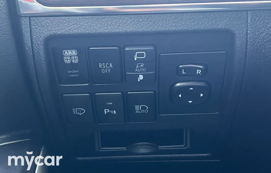 Toyota Land Cruiser 2020