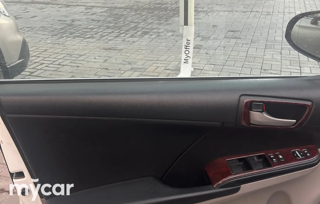 Toyota Camry 2012