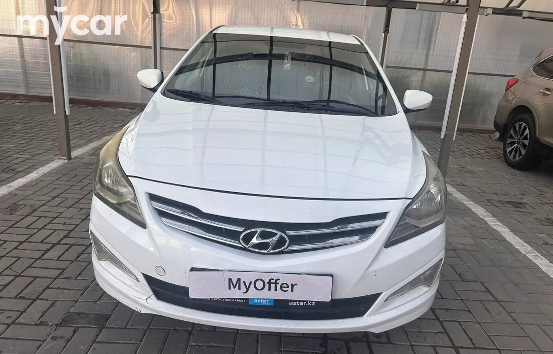 Hyundai Accent 2015