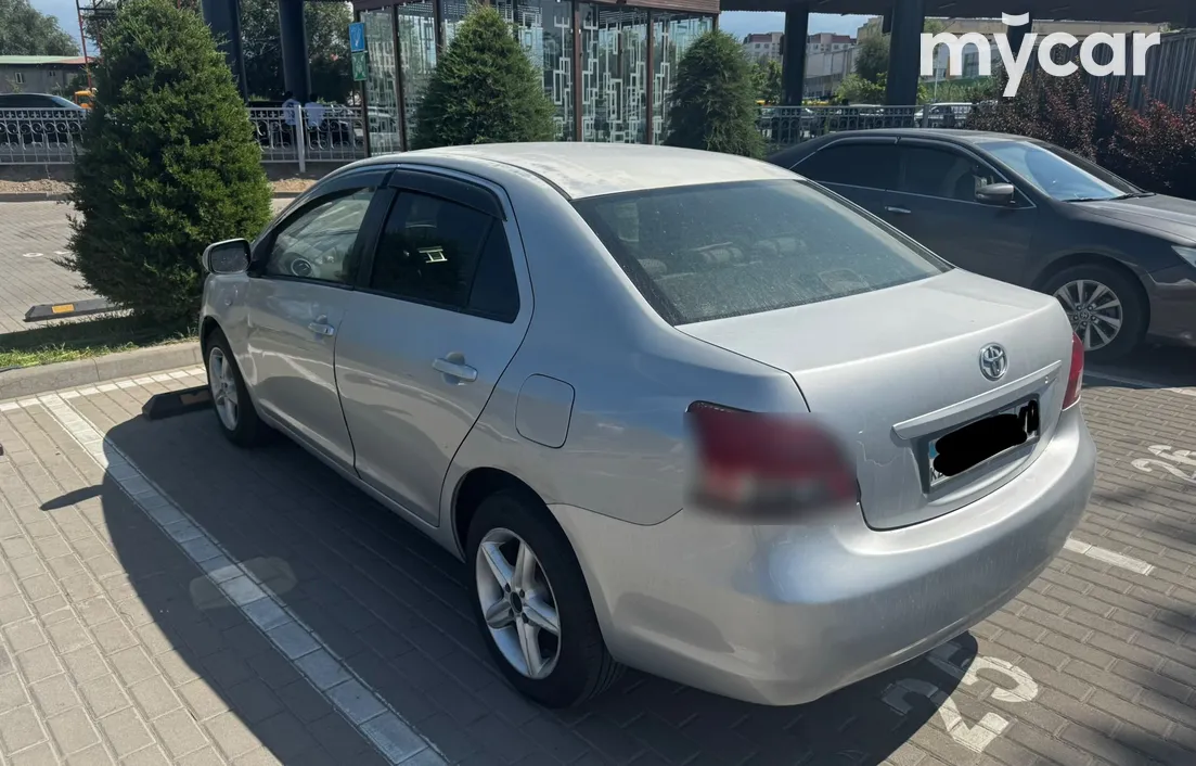 Toyota Yaris 2008