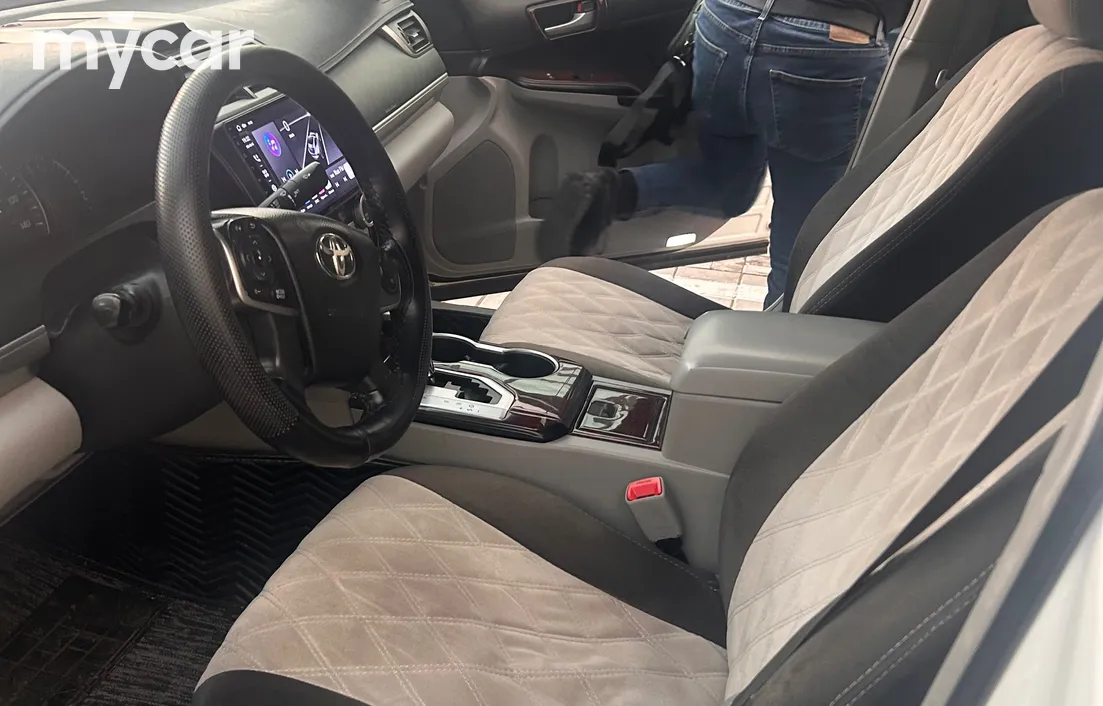 Toyota Camry 2012