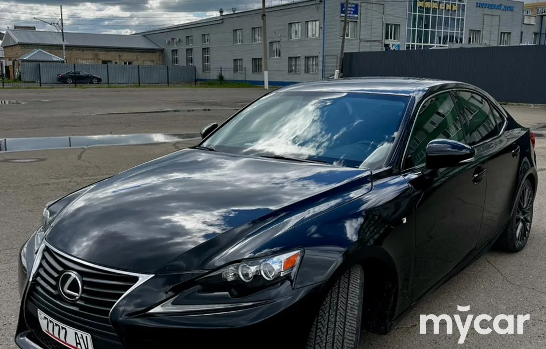 Lexus IS 2014