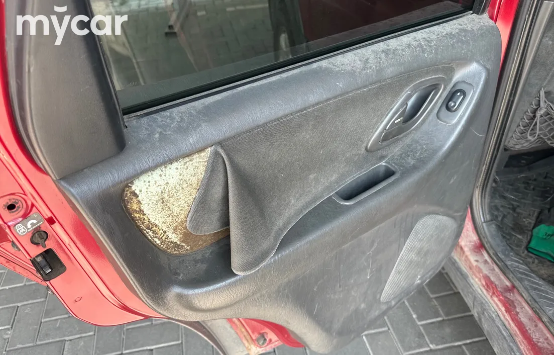 Mazda Tribute 2003