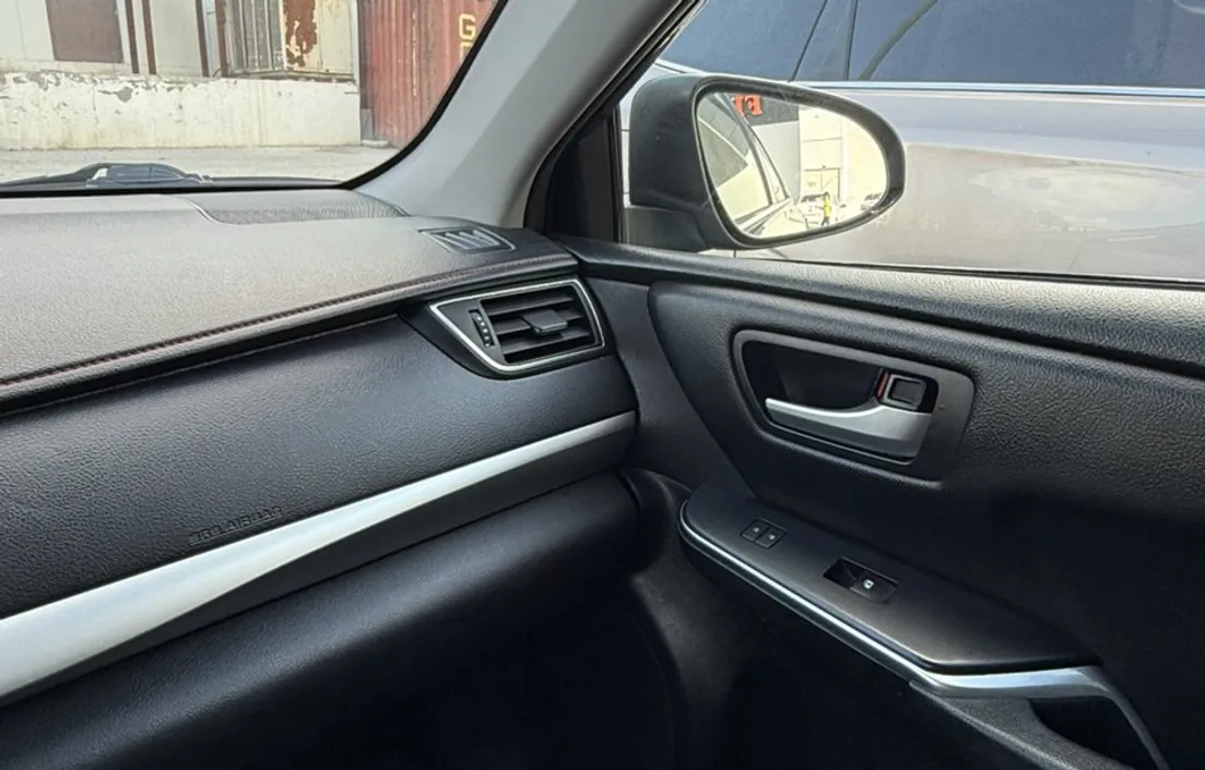 Toyota Camry 2016