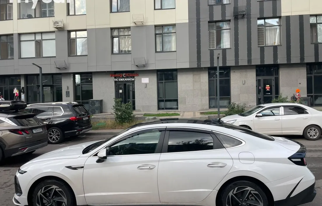 Hyundai Sonata 2024