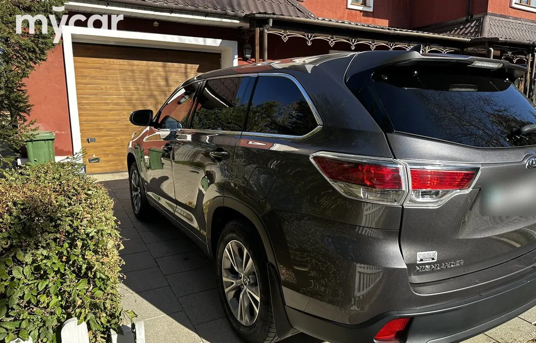 Toyota Highlander 2016