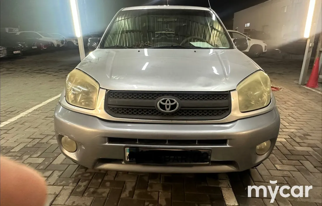 Toyota RAV4 2004
