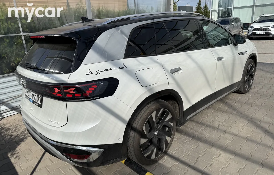Volkswagen ID.6 2022