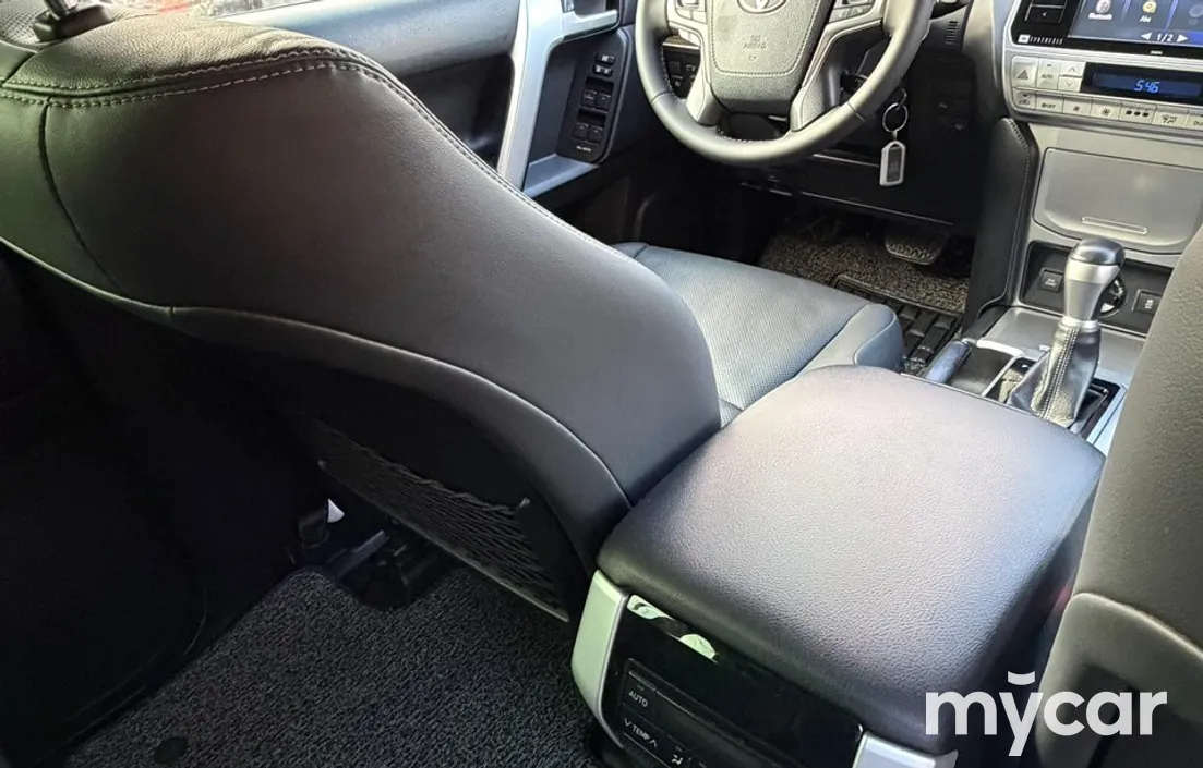 Toyota Land Cruiser Prado 2020