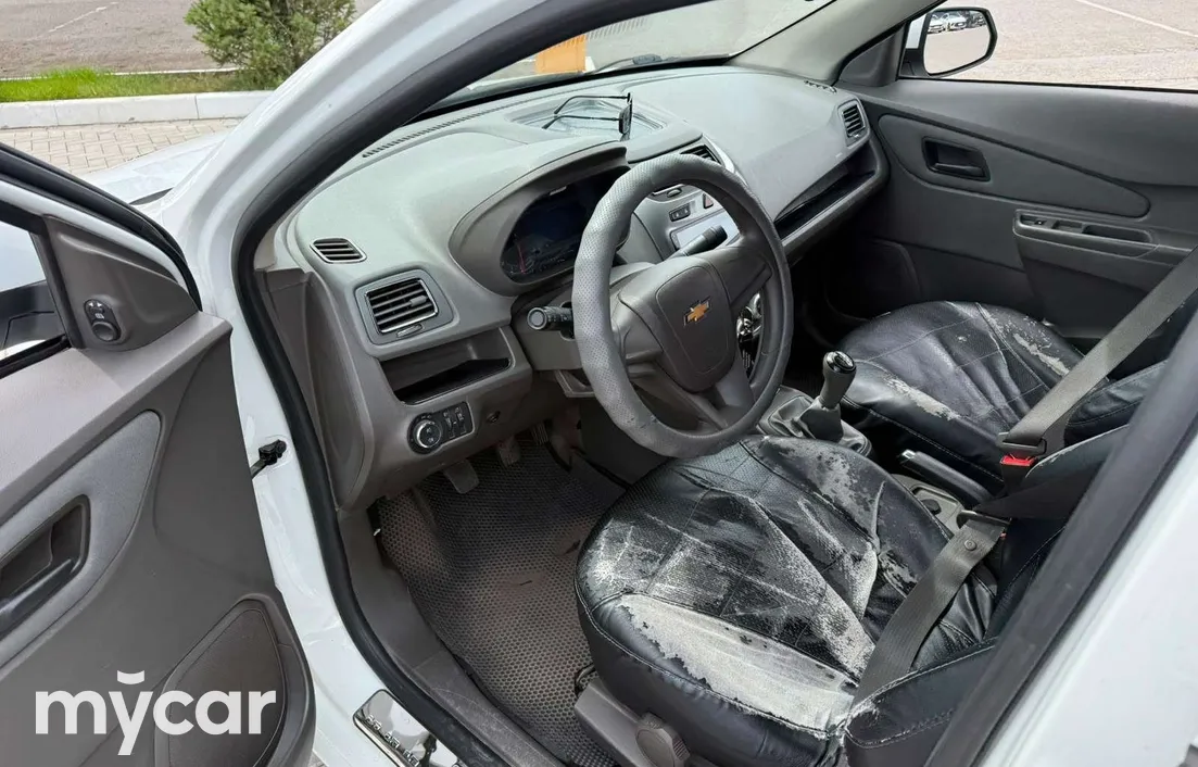 Chevrolet Cobalt 2021