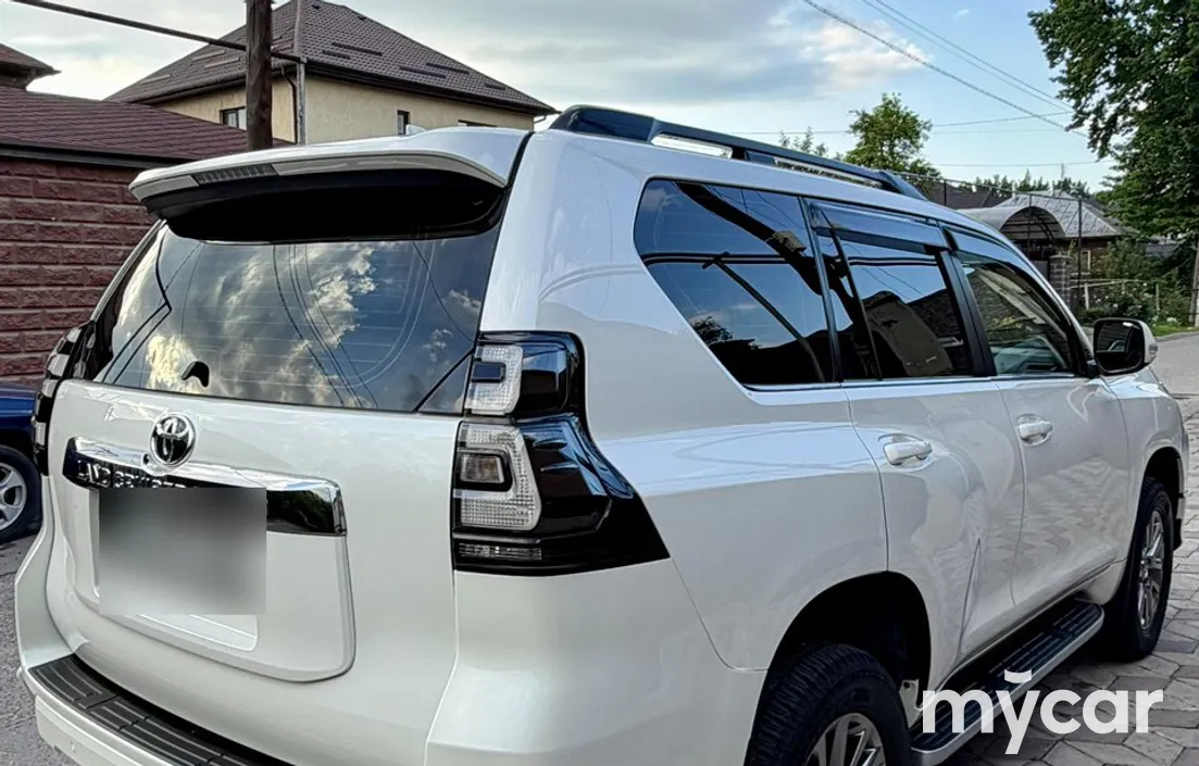 Toyota Land Cruiser Prado 2020