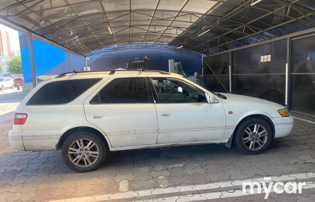 Toyota Gracia 1998