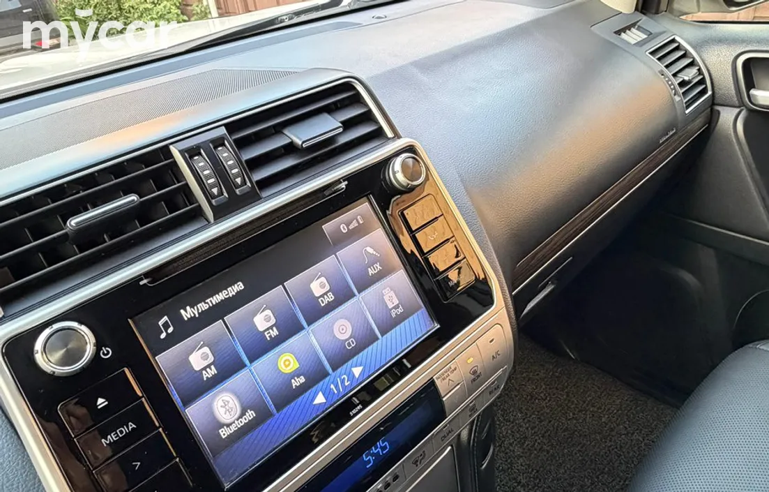 Toyota Land Cruiser Prado 2020