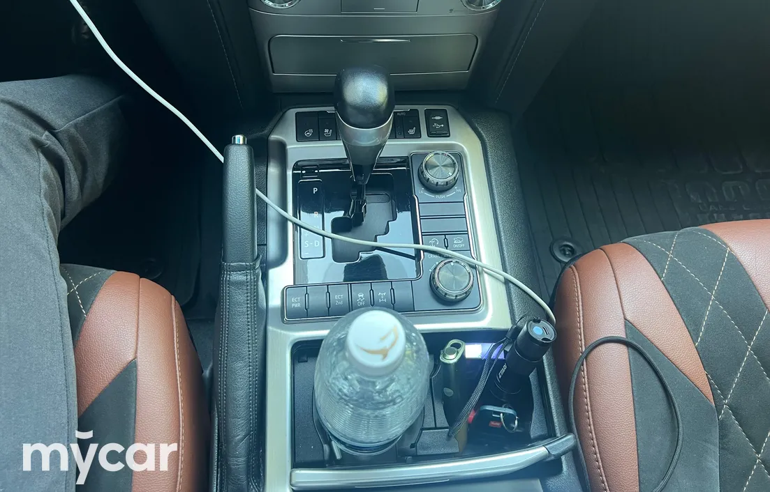 Toyota Land Cruiser 2020