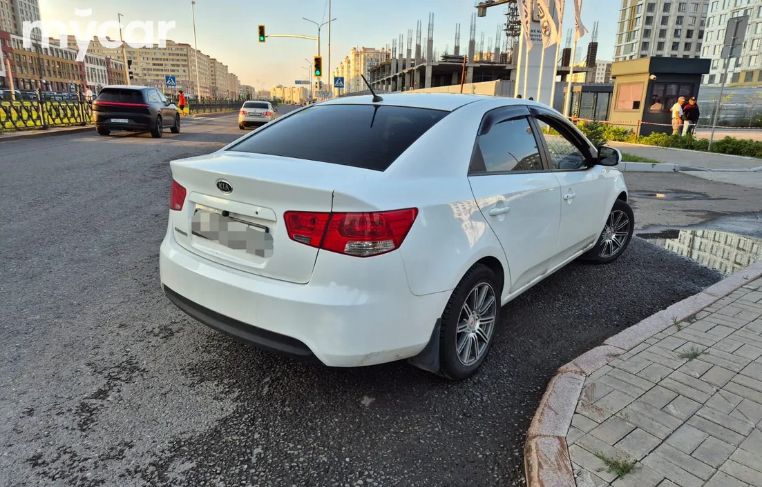 Kia Cerato 2011