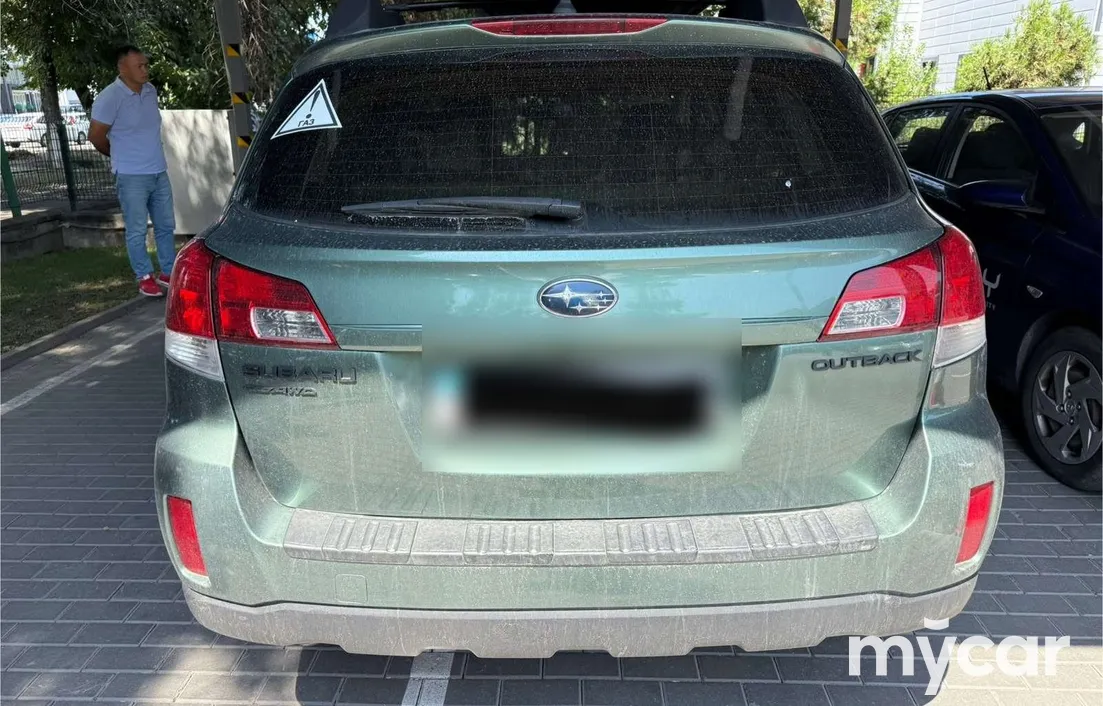 Subaru Outback 2011