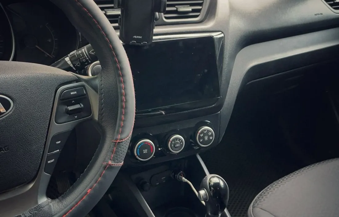 Kia Rio 2015