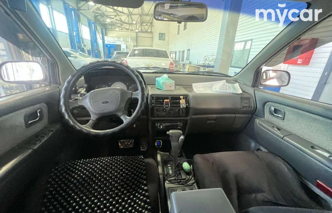 Mitsubishi Space Wagon 1992