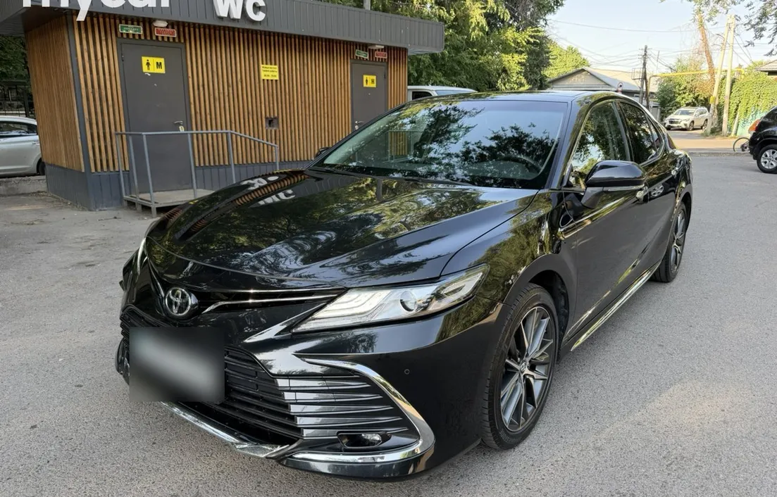 Toyota Camry 2023
