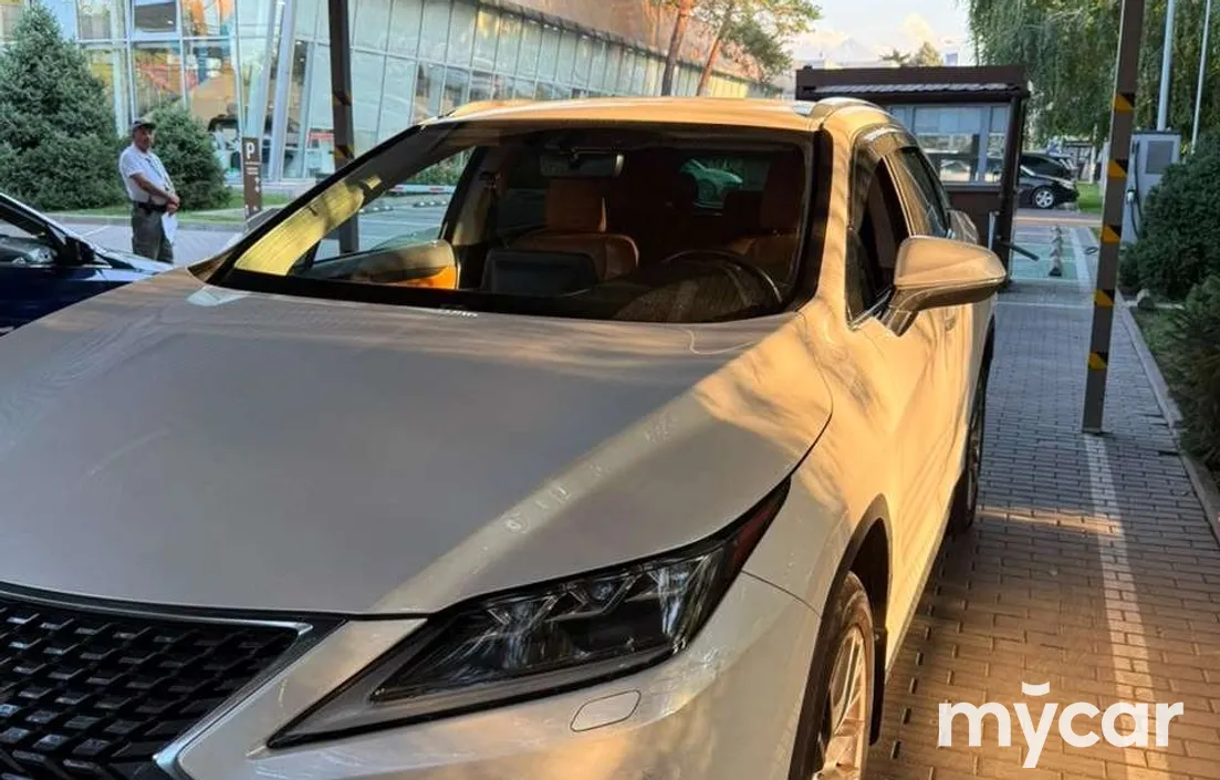 Lexus RX 2020
