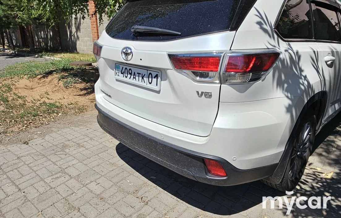 Toyota Highlander 2015