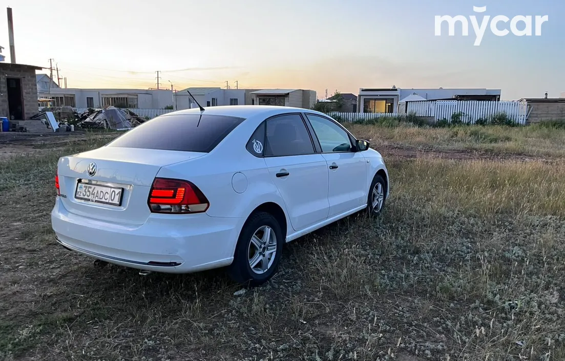 Volkswagen Polo 2015