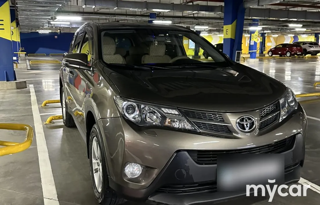Toyota RAV4 2014