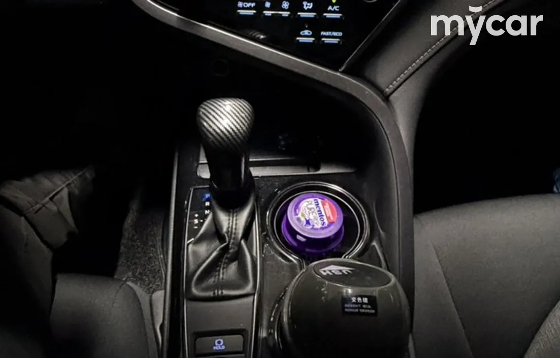 Toyota Camry 2019