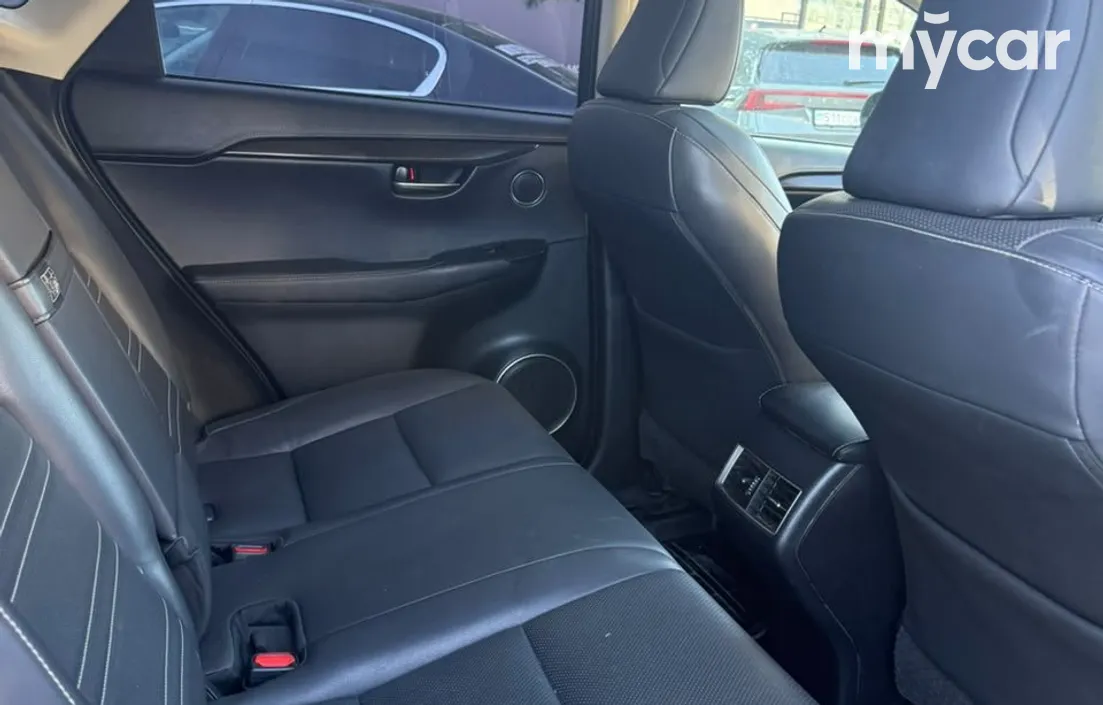 Lexus NX 2018