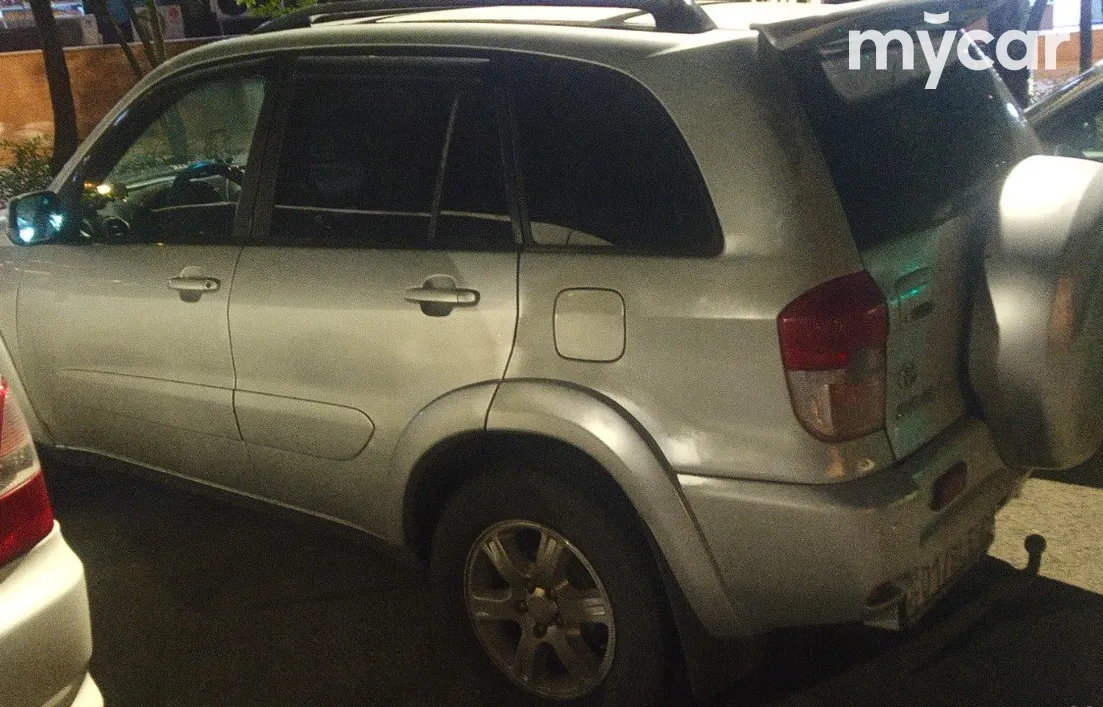 Toyota RAV4 2001