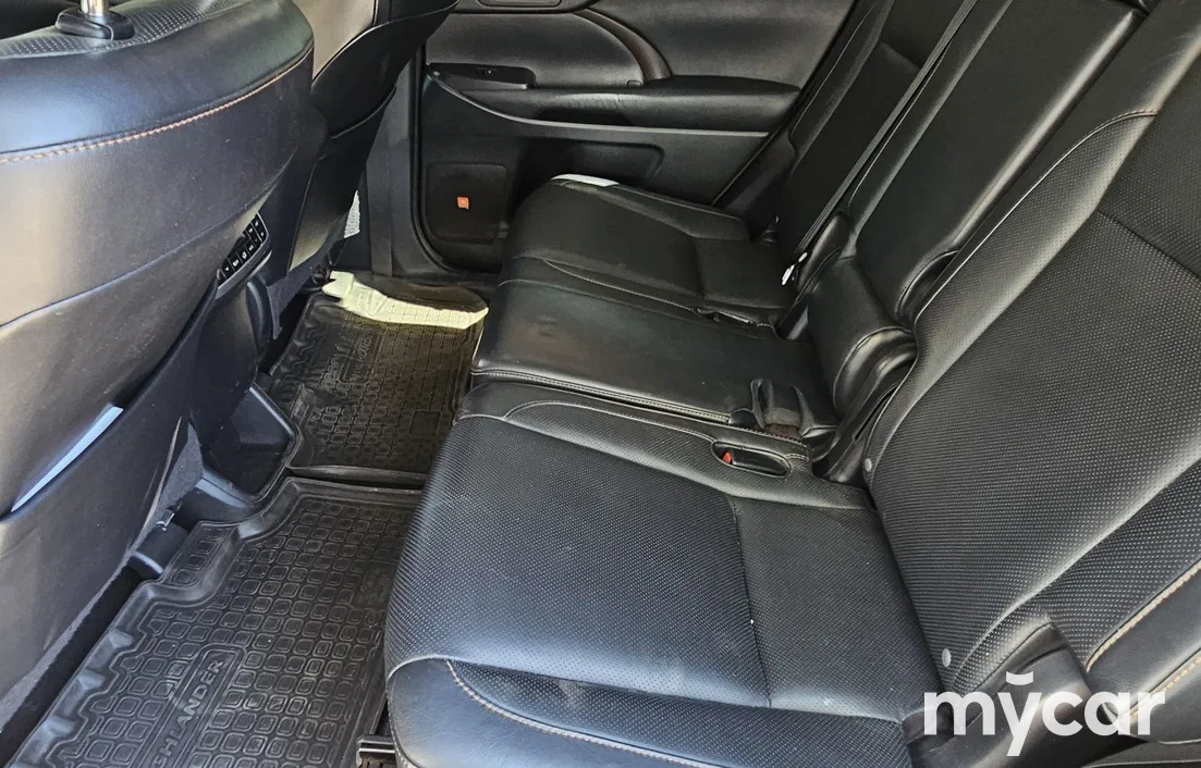 Toyota Highlander 2015